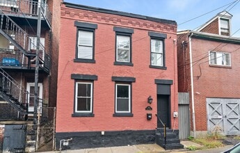 Building Photo - 1705 Tustin St