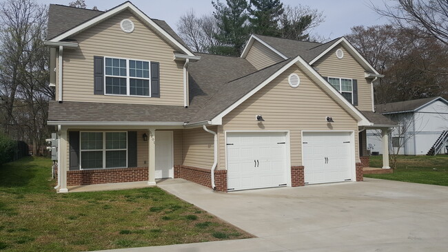 Building Photo - 5199 Austin Rd