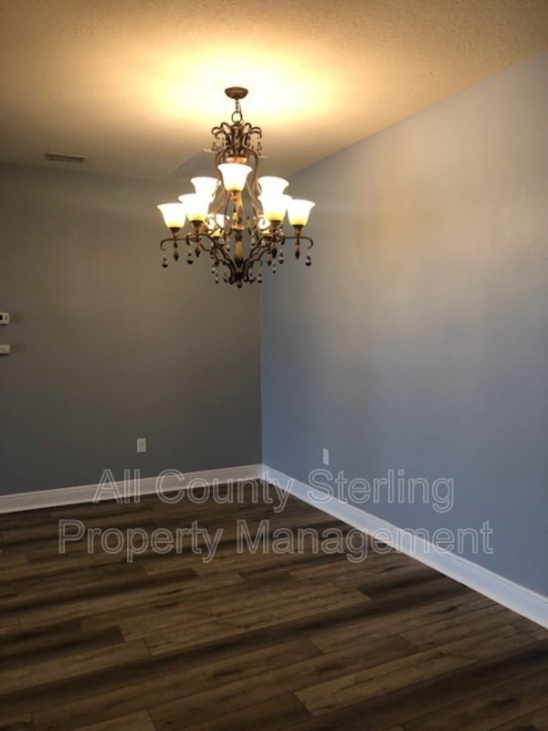 Building Photo - 1423 Alexington Ave