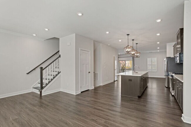 Foto del edificio - 117 Eagle Wood Dr