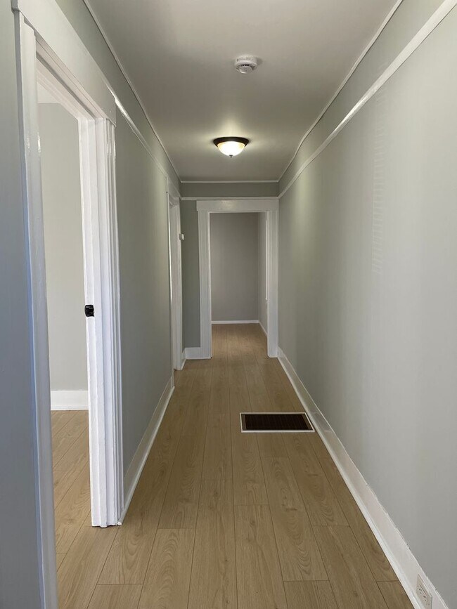 Photo - 01623 Apartment