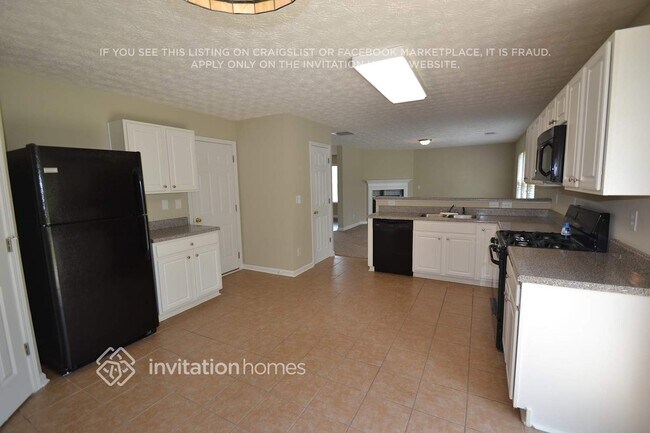 Building Photo - 1062 Alysum Ave SE