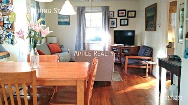 Foto del edificio - 2806 Farthing St