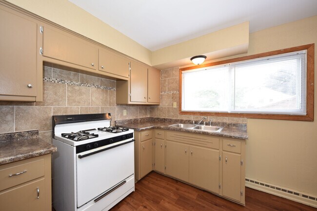 Foto del edificio - 3935 N 76th St