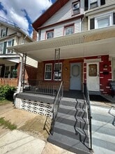 Building Photo - 22 Cain Ave