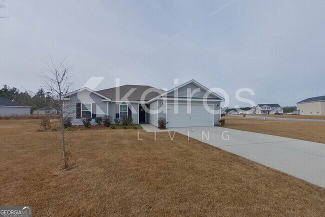 Foto del edificio - 300 Hemlock Ct