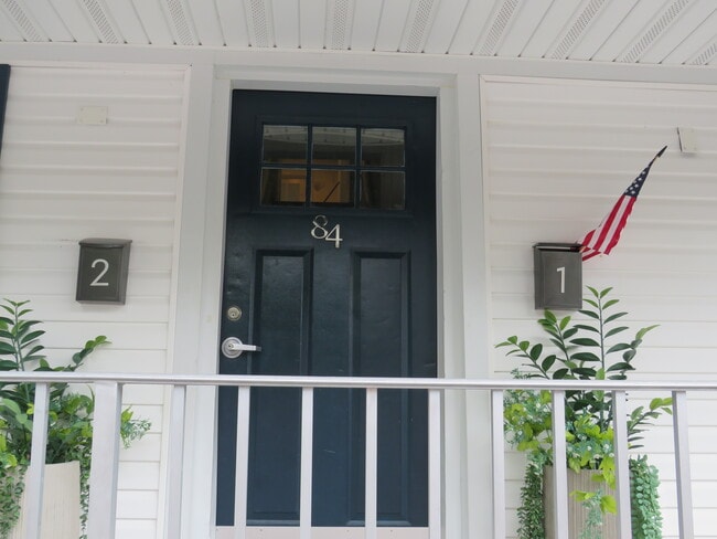 Building Photo - 84 Corabelle Ave