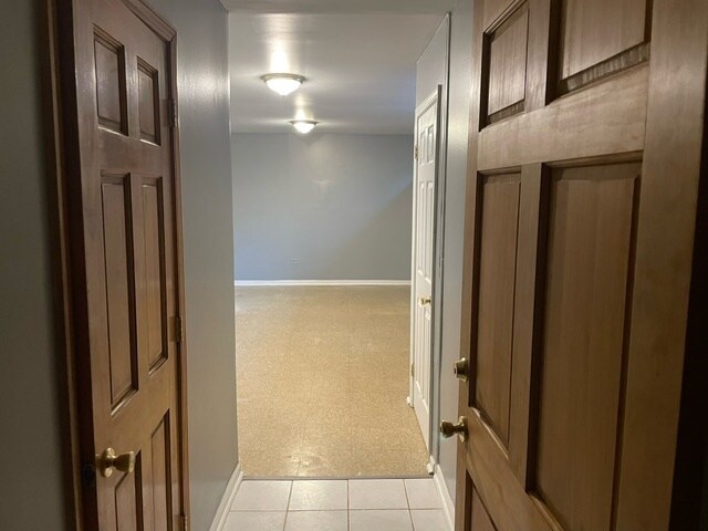 Entryway - 8520 W 87th St