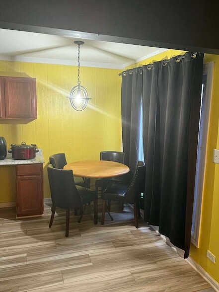 Foto del edificio - 3325 Beacon St