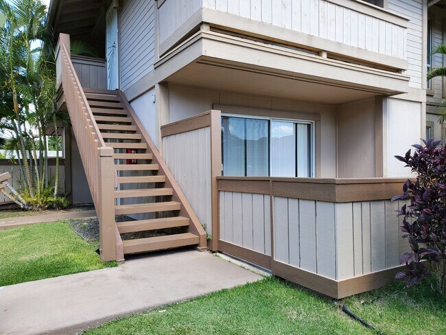 Foto del edificio - AVAILABLE NOW  | 2 BED, 2 BATH Townhome | ...