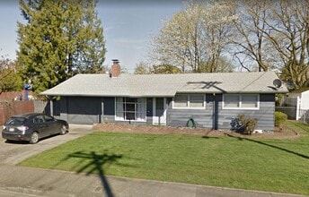 Building Photo - 1940 SE 96th Ave