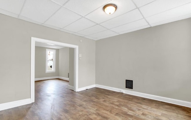 Foto del edificio - Spacious 4 Bedroom, 1 Bath Home in York, Pa!