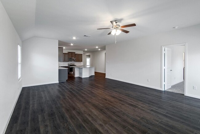 Building Photo - 709 Smokey Trail