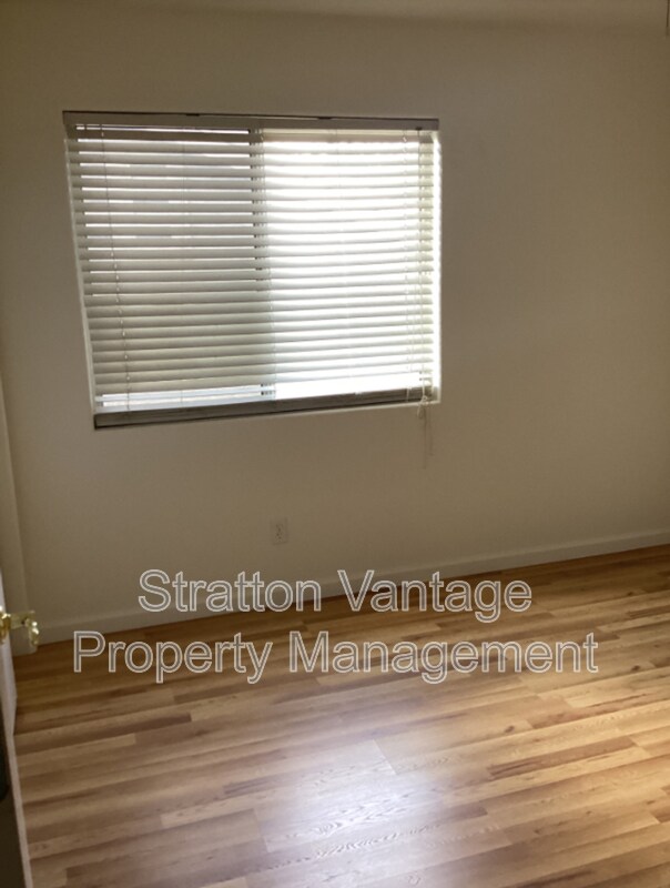 Building Photo - 20269 N 68th Dr