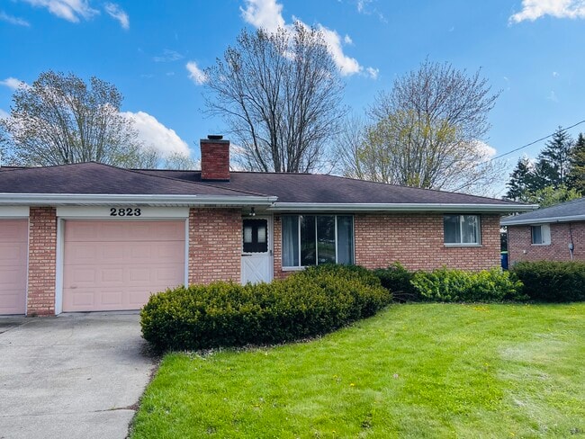 Building Photo - 2823 Kochville Rd