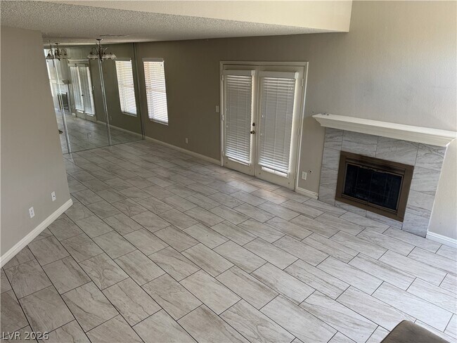 Building Photo - 8653 Freeport Ln