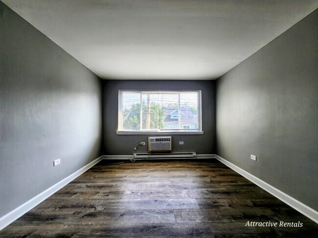 Foto del edificio - 2123 W 119th St