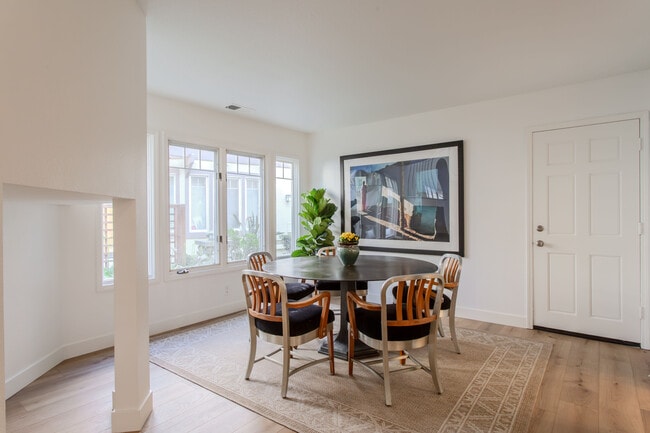 Foto del edificio - 2759 Butter Creek Dr