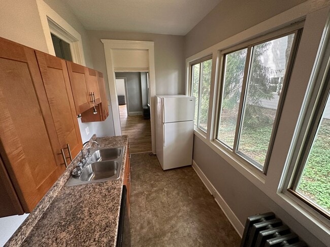 Photo - 355 Lehigh Ave Apartment