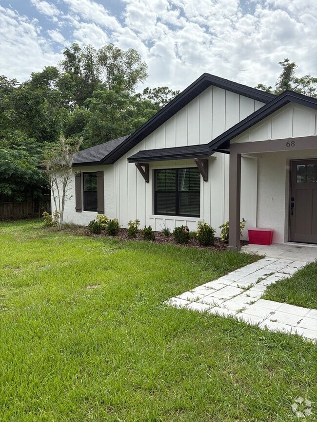 Building Photo - 68 Marta Rd