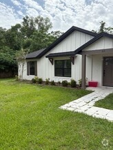 Building Photo - 68 Marta Rd
