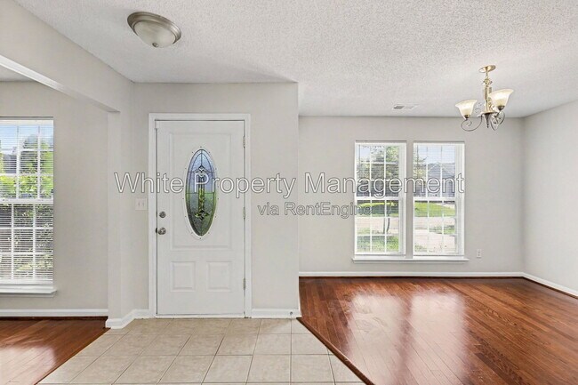 Foto del edificio - 1716 Starling Ct