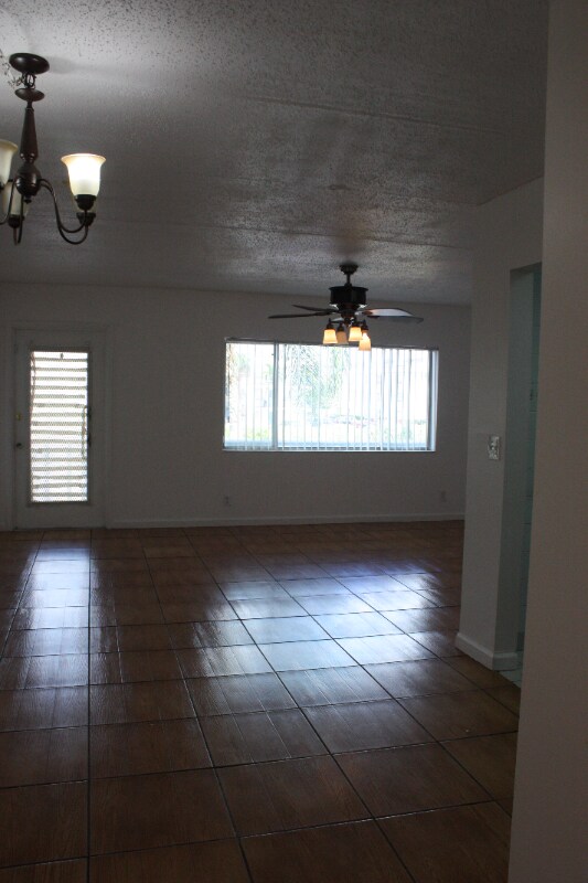 Building Photo - 2200 Springdale Blvd