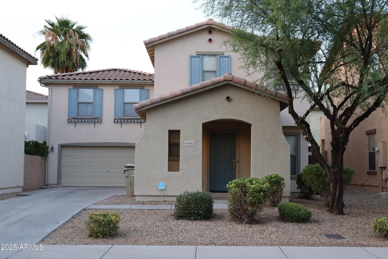 Primary Photo - 6462 W Diana Ave
