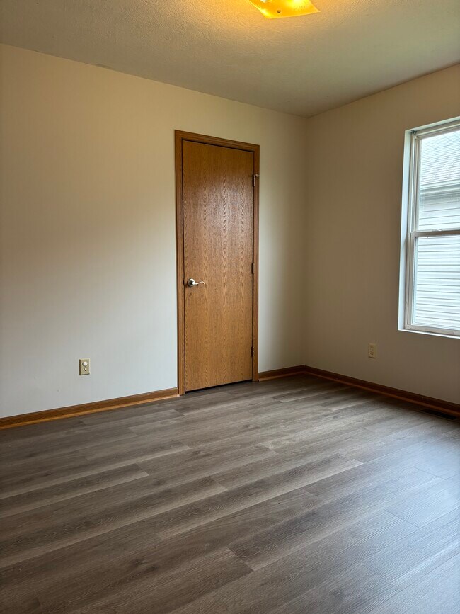 Foto del edificio - 1449 S 14th St
