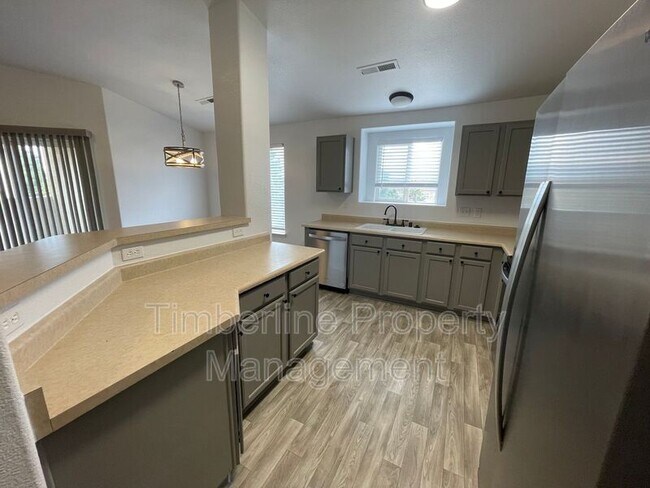 Building Photo - 3764 Riviera Grove
