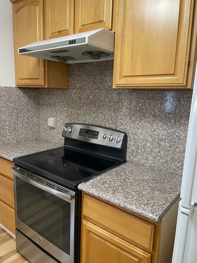 Photo - 365 N 3rd St Townhome