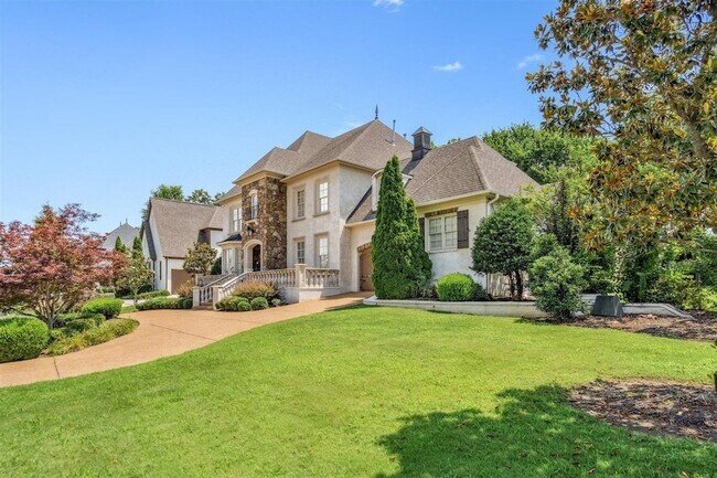 Foto del edificio - 3206 Wetherby Dr