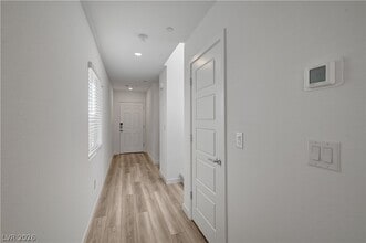 Building Photo - 2124 Abraham Ave