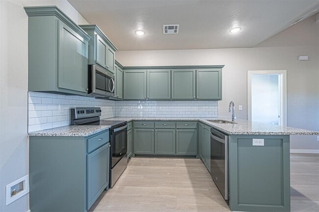 Foto del edificio - 2106 Willow Pl