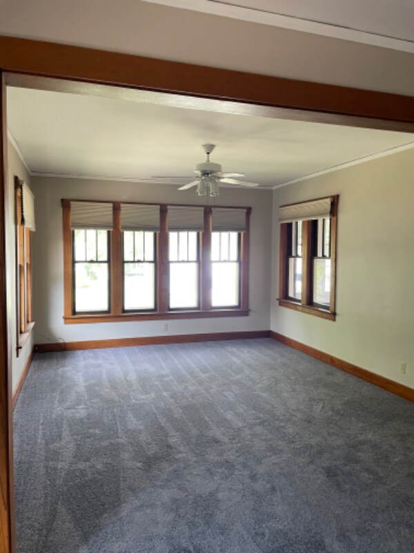 Foto del edificio - 923 Cedar Ave