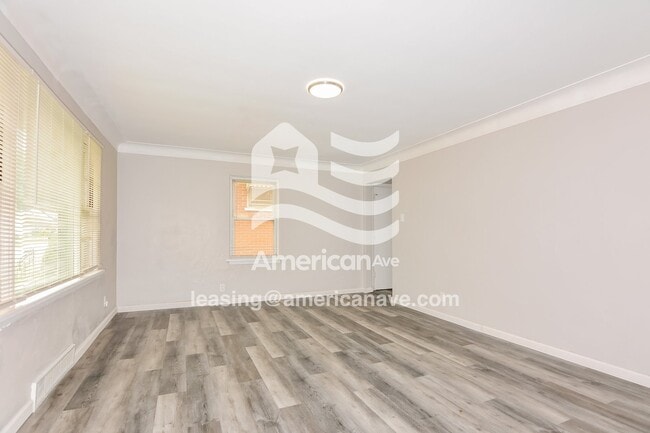Foto del edificio - 6931 Roland Blvd