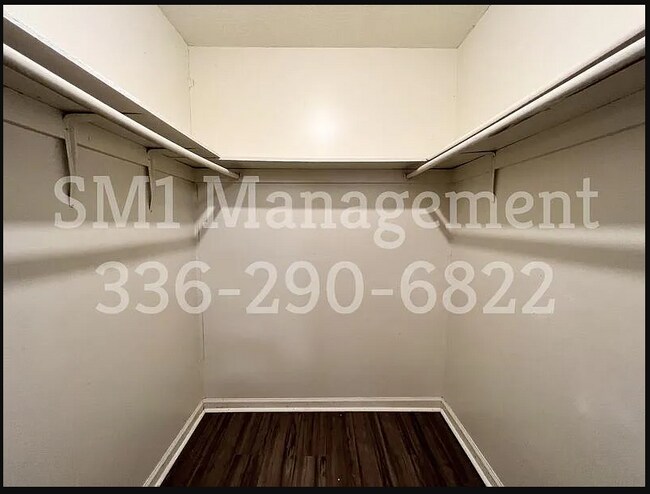 Foto del edificio - 235 Corona St SW