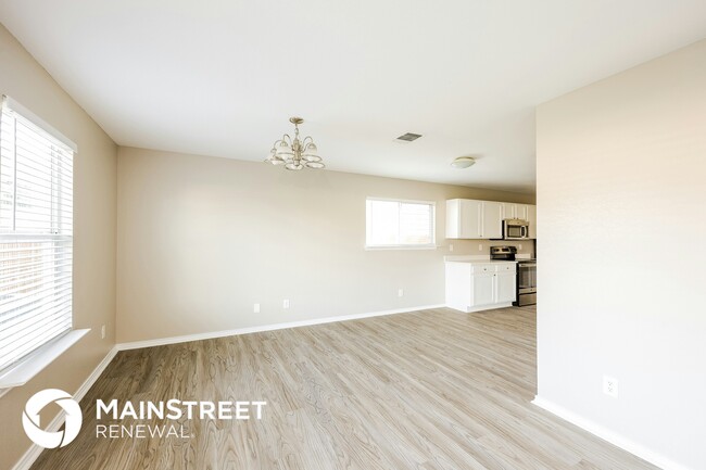 Building Photo - 8915 Mission Mdw
