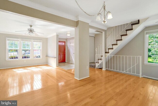 Foto del edificio - 7926 Pebble Brook Ct