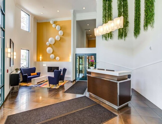 Building Photo - 121 Towne Apartments