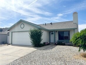 Building Photo - 14313 Pinewood Dr