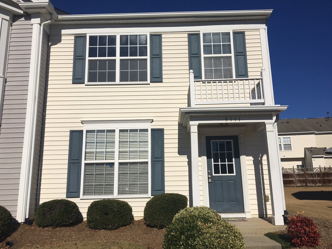 Primary Photo - North Raleigh Location! End-Unit Townhouse...