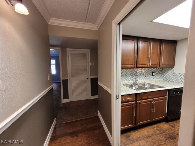 Building Photo - 2366 E Mall Dr