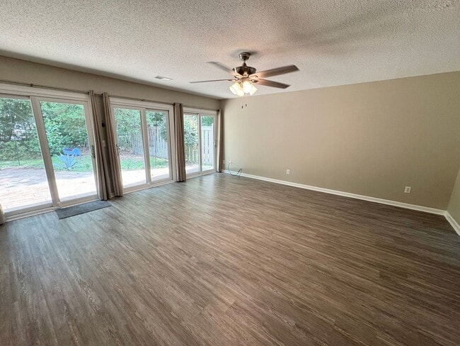 Photo - 109 Hickory Drive House