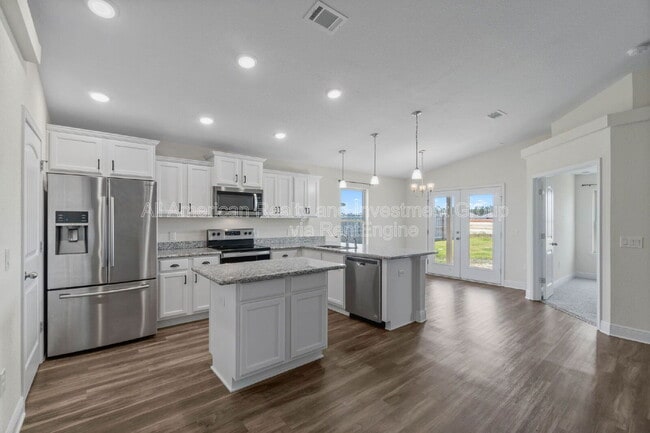 Foto del edificio - 6223 Redberry Dr