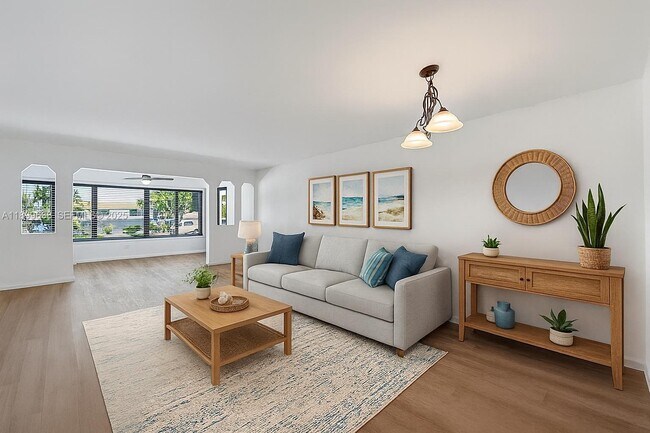 Foto del edificio - 3111 NE 51st St