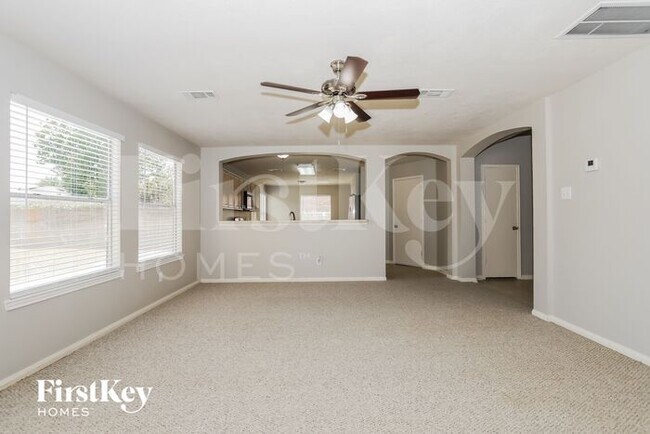 Foto del edificio - 20311 Cherry Orchard Ln