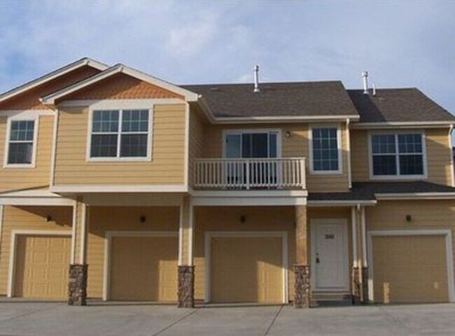 Foto del edificio - 1675 Monterey Rd