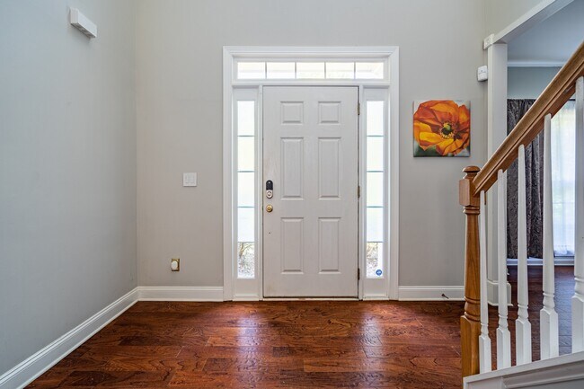 Building Photo - 2096 Fairport Way
