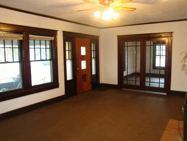 Foto del edificio - 2 Bedroom 1 bath home